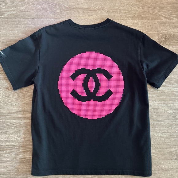CHANEL CoCo Game Center T-Shirt 2017 Christmas Collection Size S - Picture 2 of 7